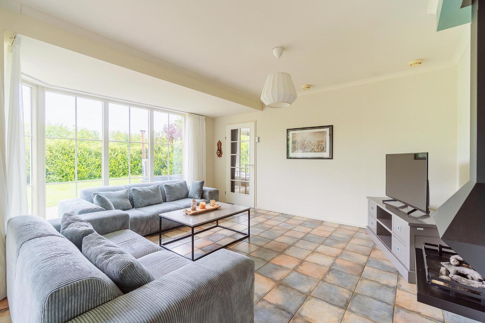 Comfort Villa For 8 People Zeewolde Esterno foto