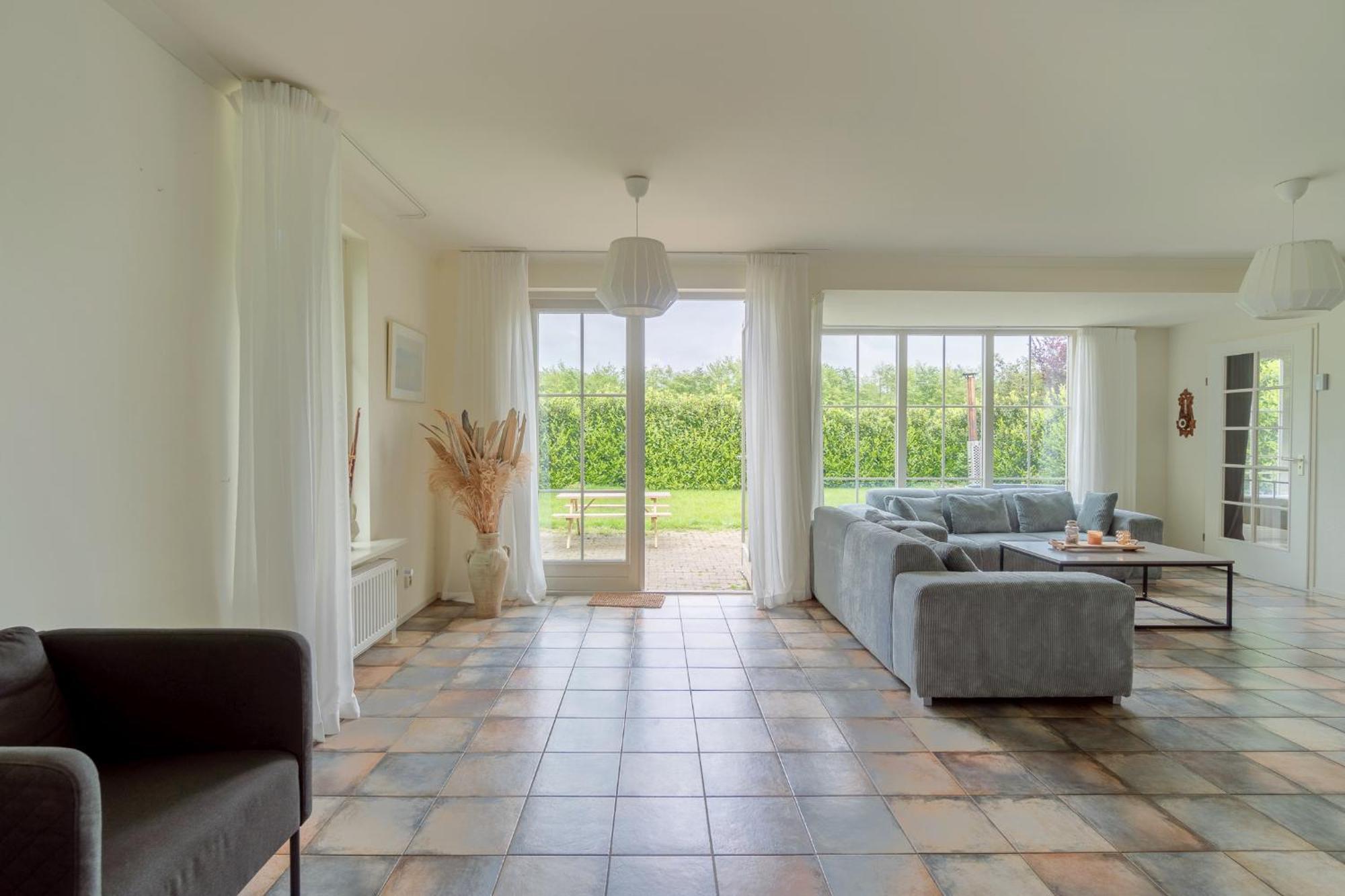 Comfort Villa For 8 People Zeewolde Esterno foto