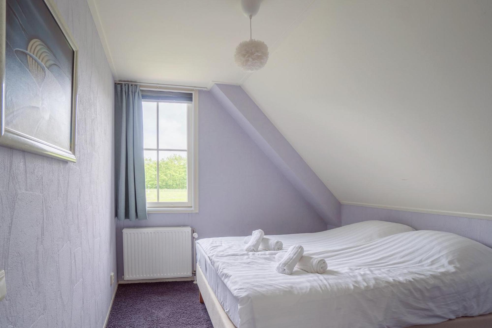 Comfort Villa For 8 People Zeewolde Esterno foto